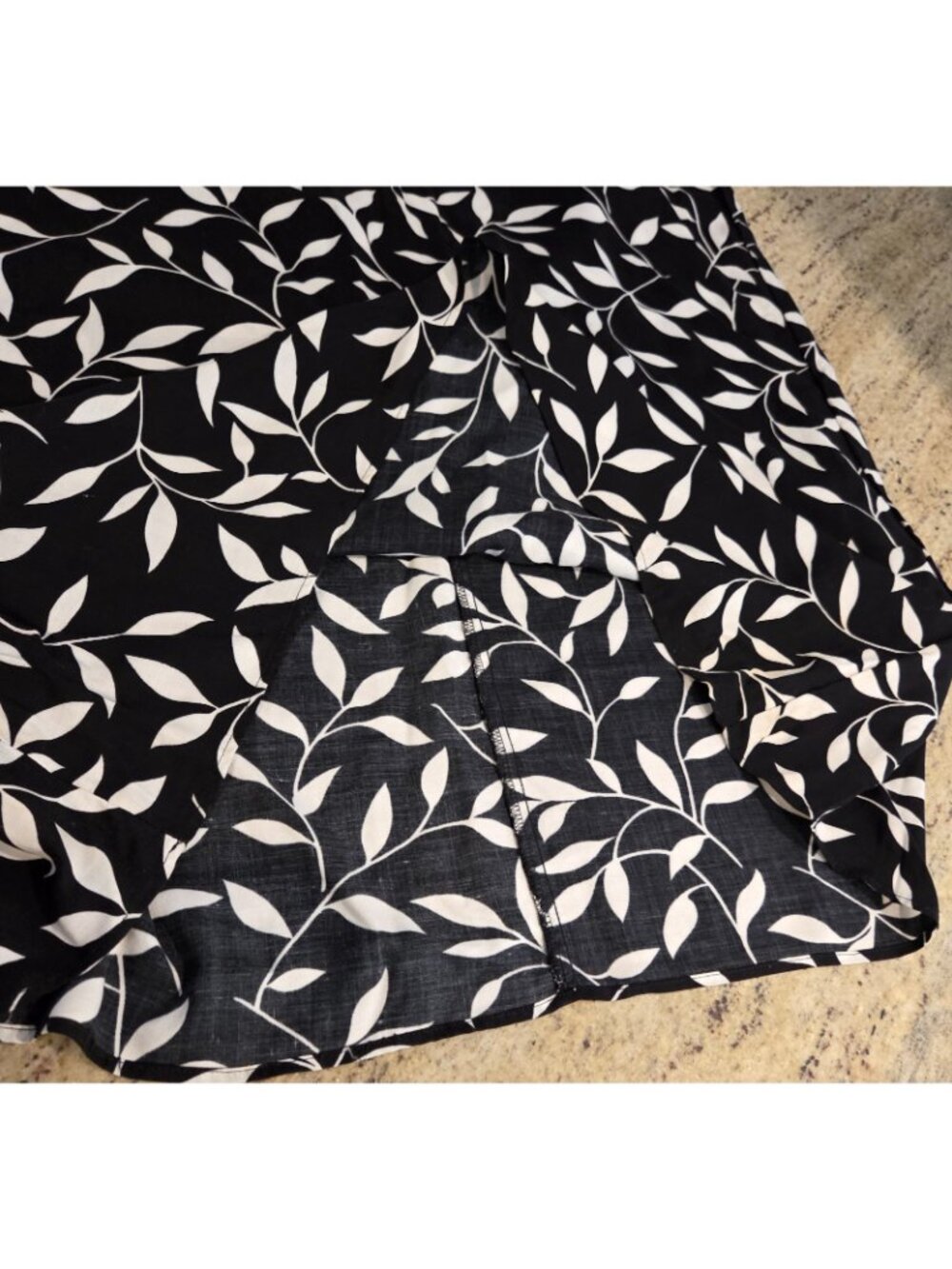 Vtg Bentley Maxi Dress Sz 14 Leaf Black Retro Trad Wife Cottage Garden *flaw - Picture 7 of 14
